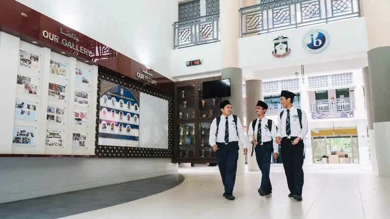 Masagos puji kohort pertama pelajar IBDP Madrasah Aljunied atas keputusan cemerlang