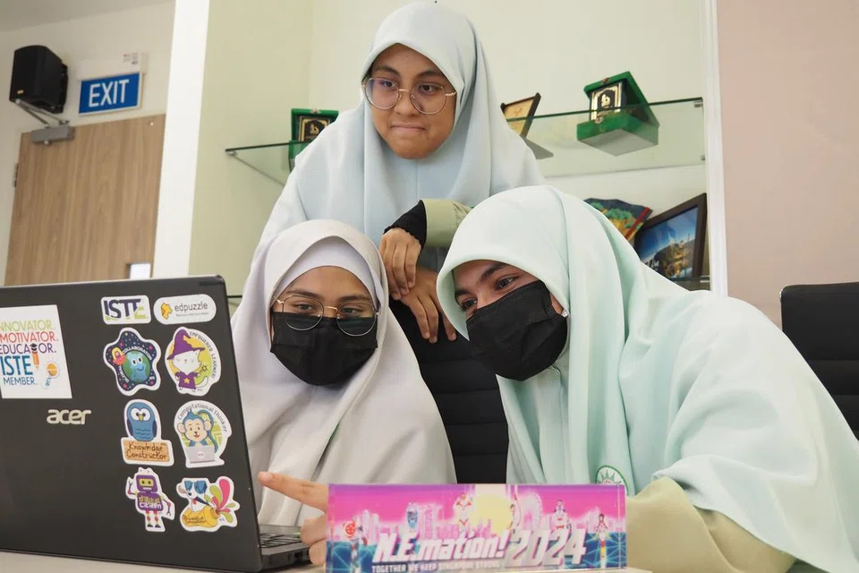 Pelajar Madrasah Al-Arabiah muncul naib johan peraduan animasi video